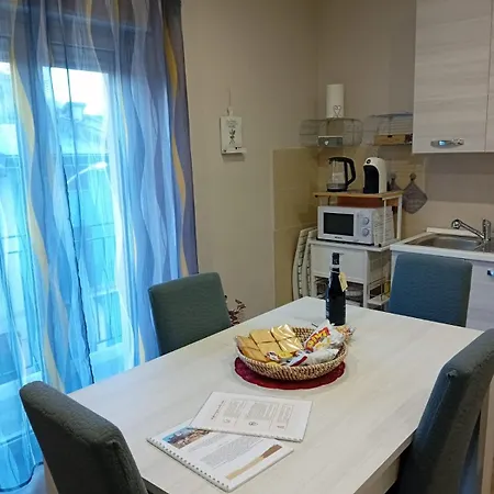 Casa Nanna Edo Lägenhet Celano